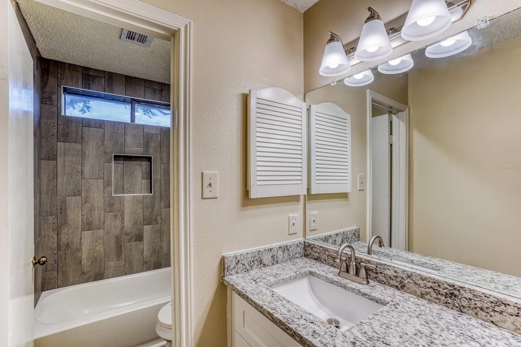 22006 Castle Springs Drive - Photo 9