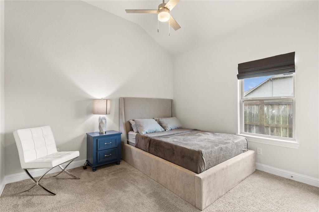6027 Thief River Falls Drive - Photo 16