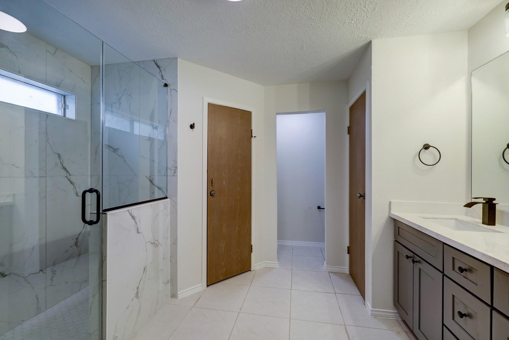 34 N High Oaks - Photo 1
