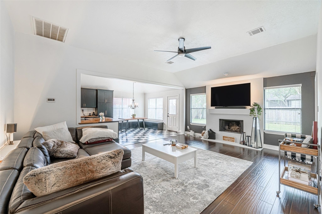 7519 Stonesfield Place - Photo 3