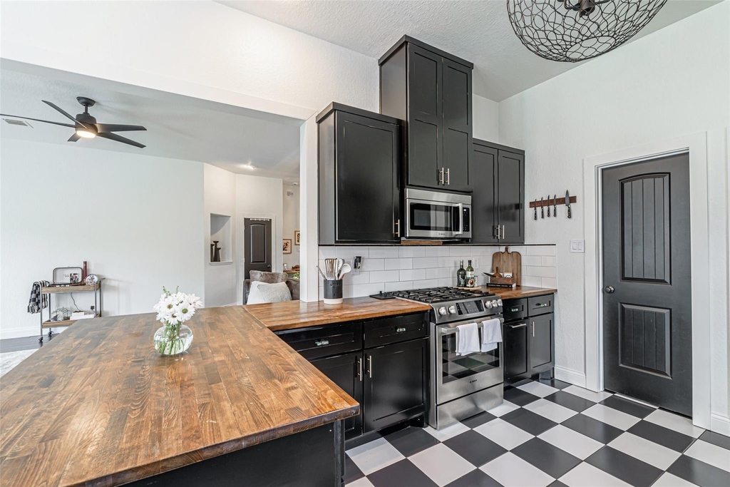 7519 Stonesfield Place - Photo 12