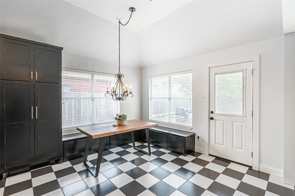 7519 Stonesfield Place - Photo 7
