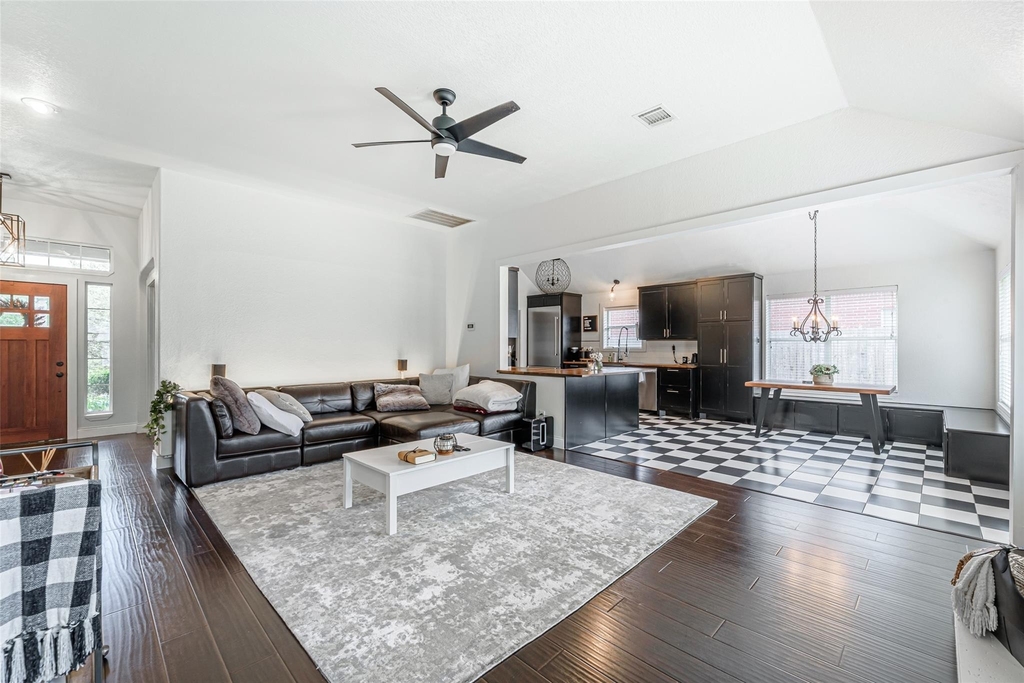 7519 Stonesfield Place - Photo 5