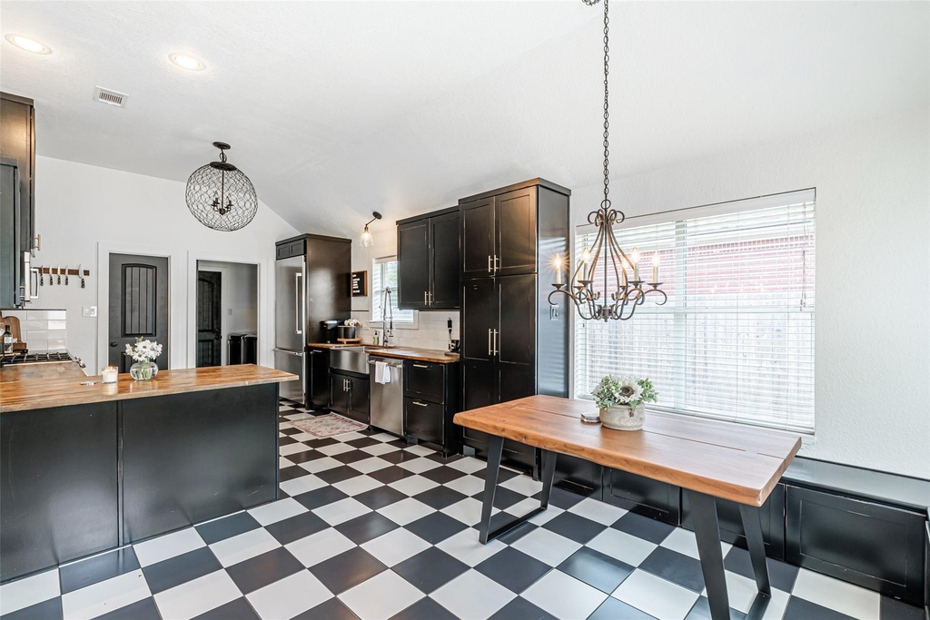 7519 Stonesfield Place - Photo 8