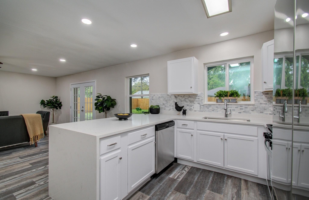 9406 Autauga Street - Photo 14