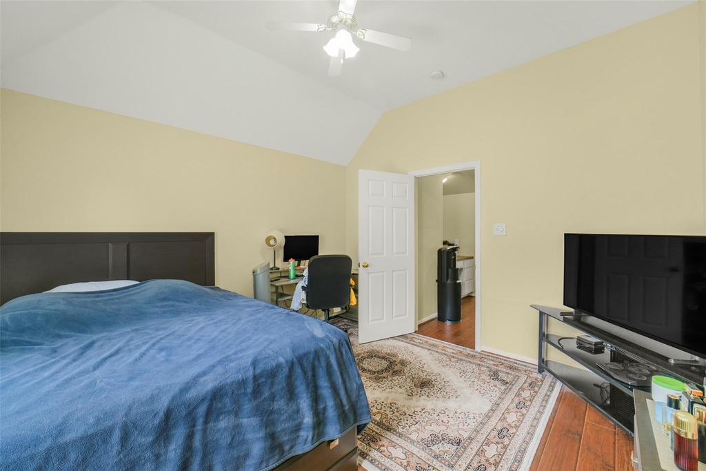 22554 Bristolwood Court - Photo 34