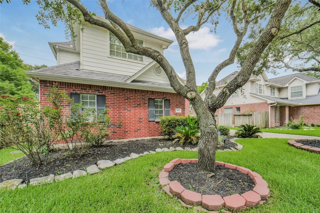 22554 Bristolwood Court - Photo 3