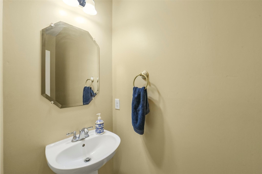 22554 Bristolwood Court - Photo 28