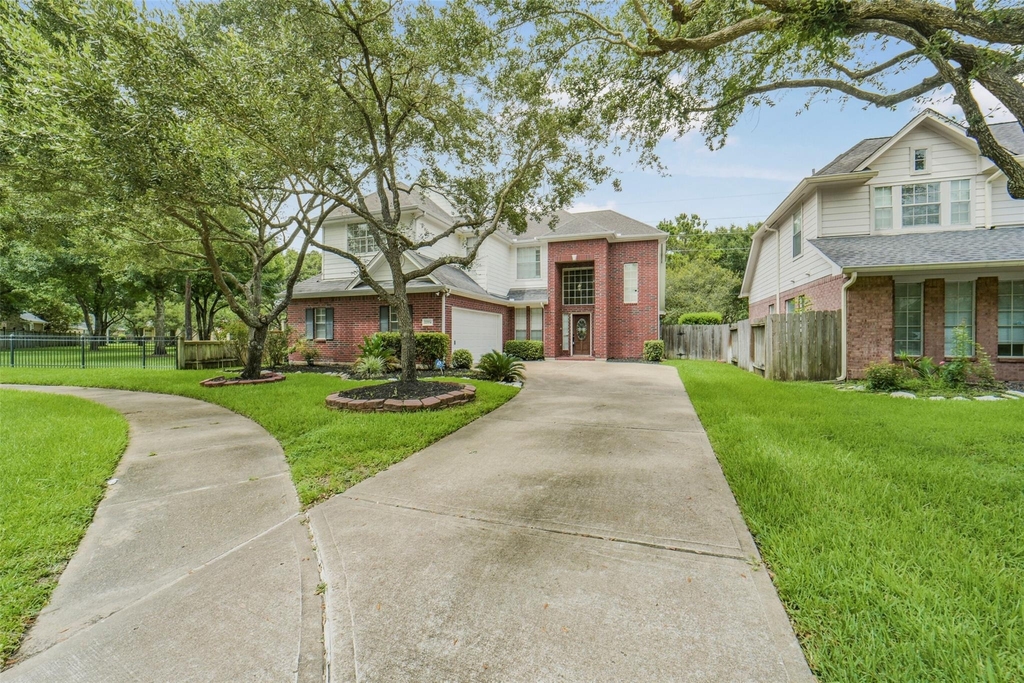 22554 Bristolwood Court - Photo 1
