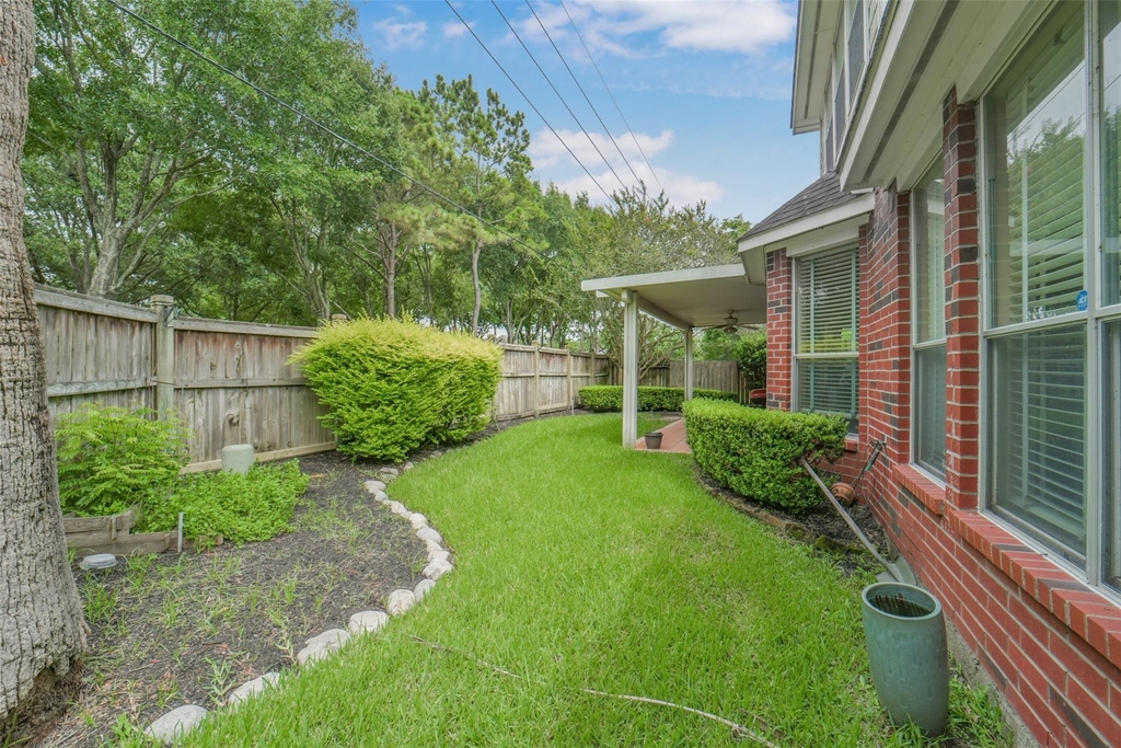 22554 Bristolwood Court - Photo 45