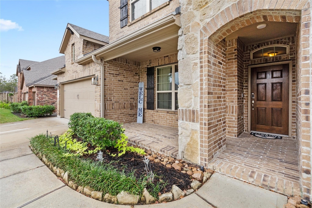 14104 N Crater Lake Court - Photo 2