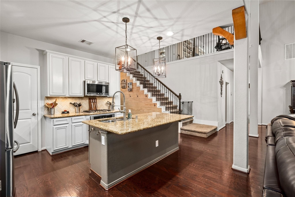 14104 N Crater Lake Court - Photo 10