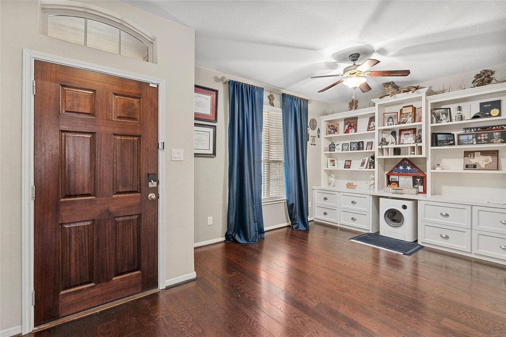 14104 N Crater Lake Court - Photo 3