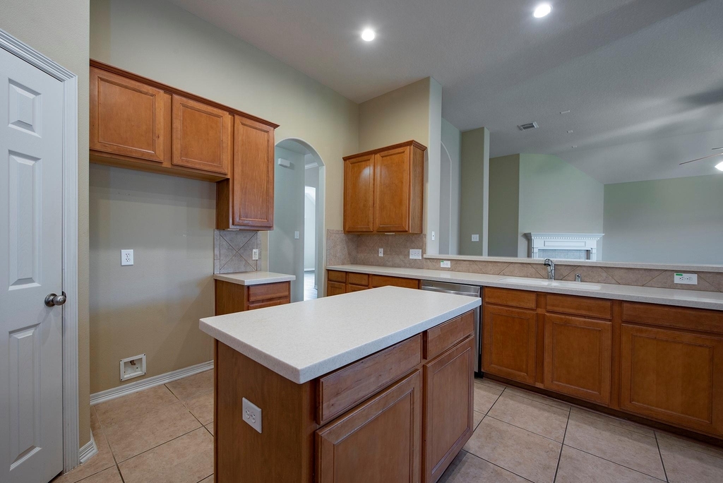 1208 Pisana - Photo 17