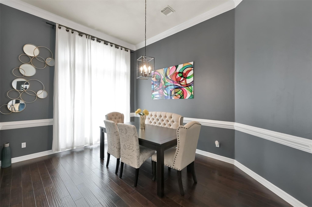 9706 Chipstead Court - Photo 4