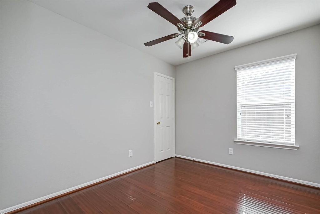 7110 Fox Scene Drive - Photo 15