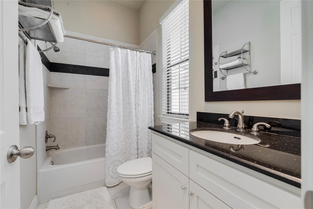 1716 Edwards Street - Photo 29