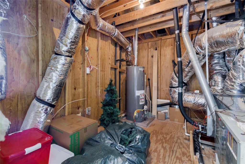 1716 Edwards Street - Photo 37