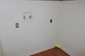 7101 Wendemere Street - Photo 4