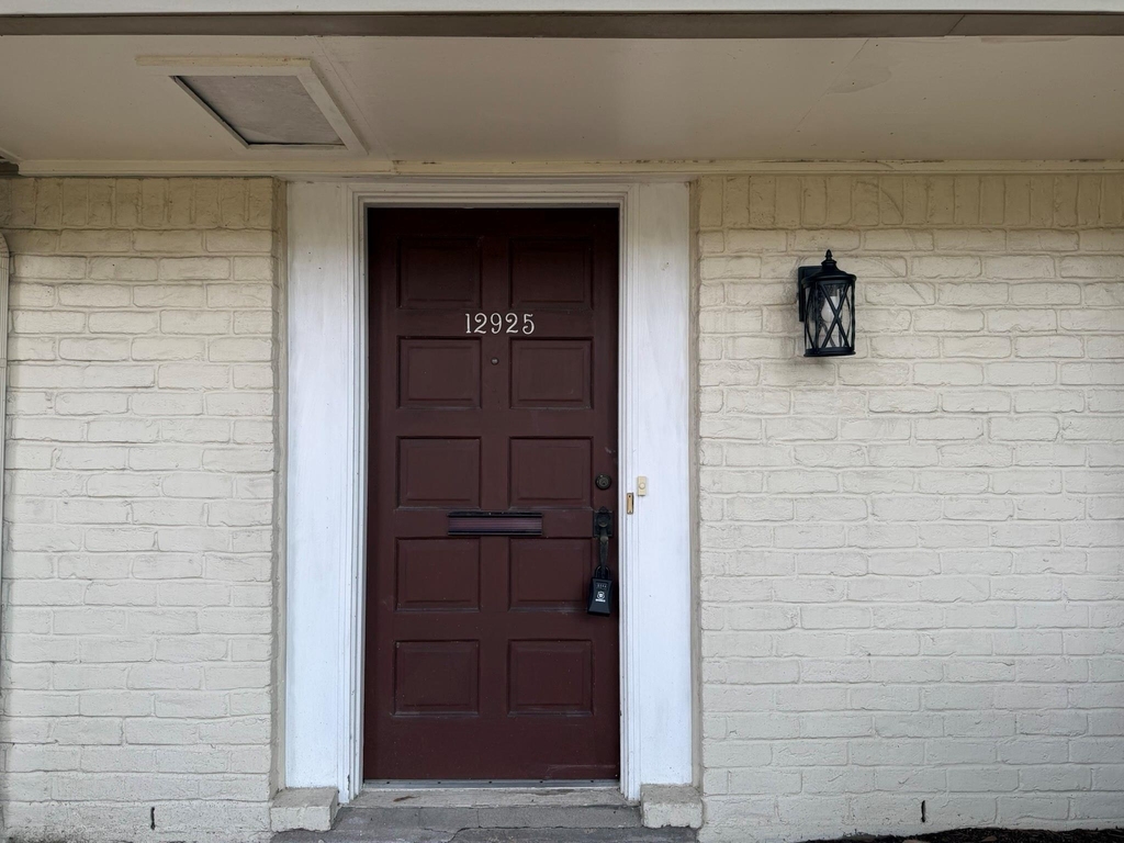 12925 Trail Hollow Drive - Photo 21
