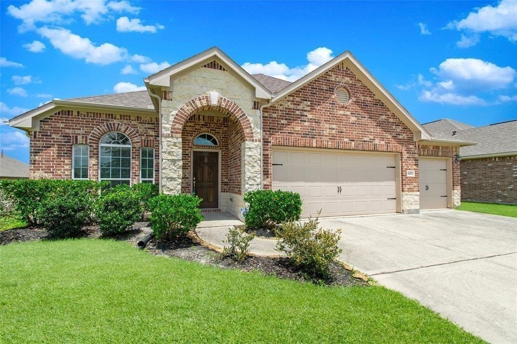 3103 Rose Trace Drive - Photo 0