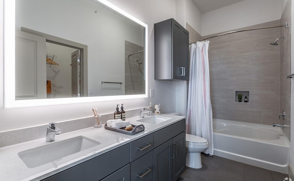 160 Birdsall Street - Photo 8