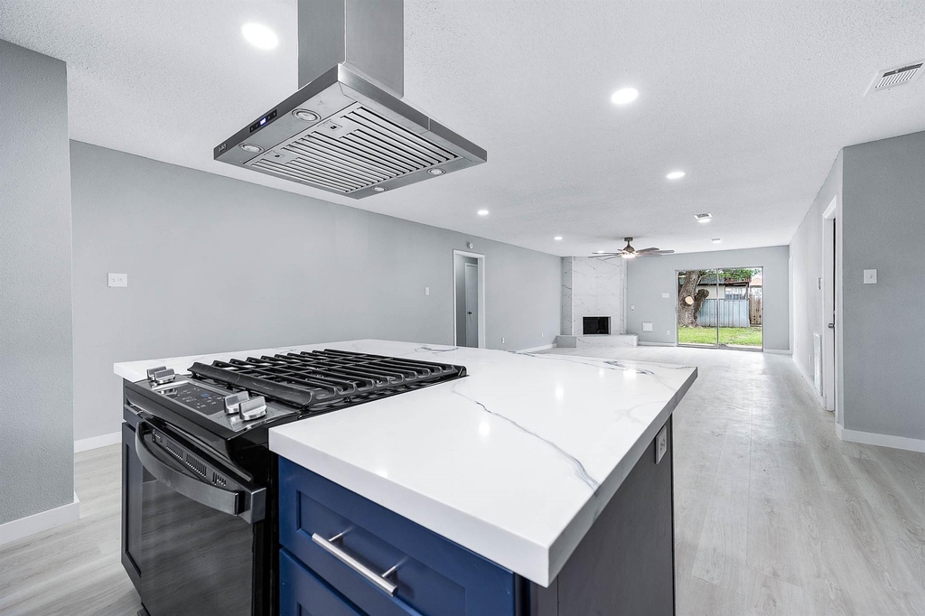 3610 Brier Gardens Drive - Photo 8