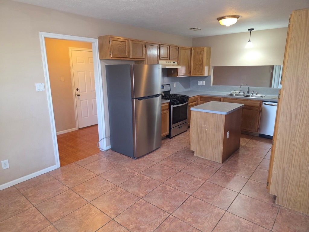 414 Texas Street - Photo 6