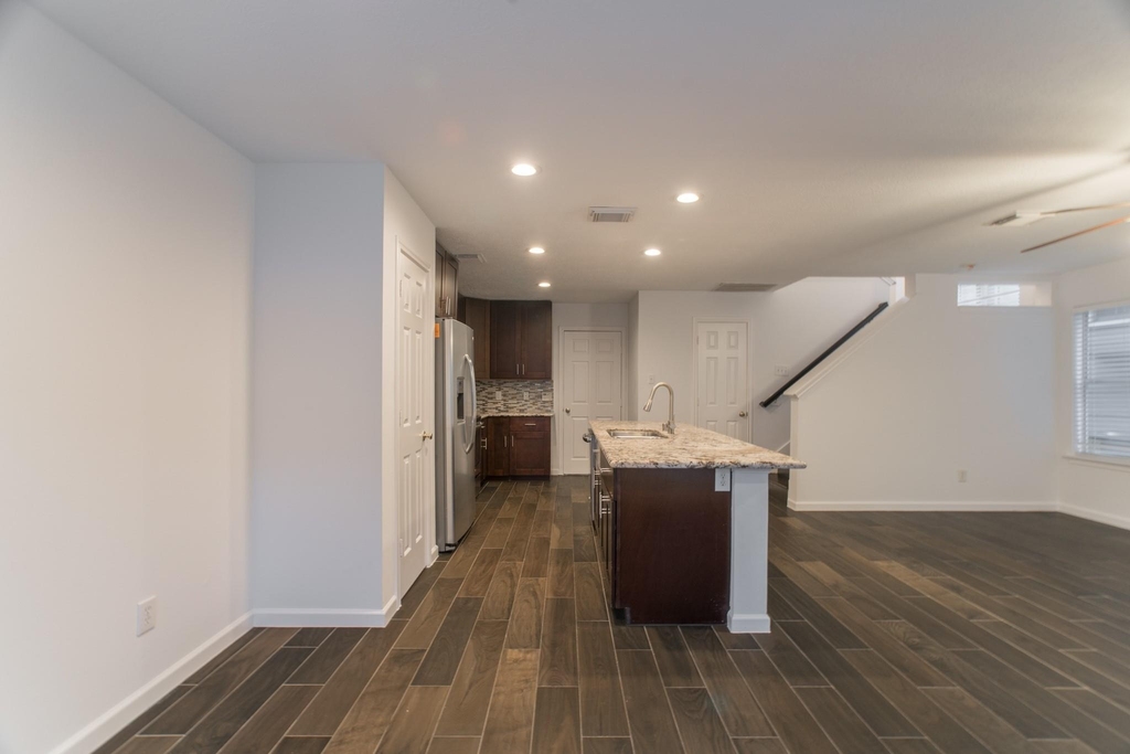 226 Blushwood Place - Photo 22