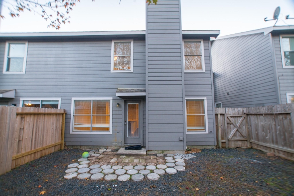 226 Blushwood Place - Photo 42