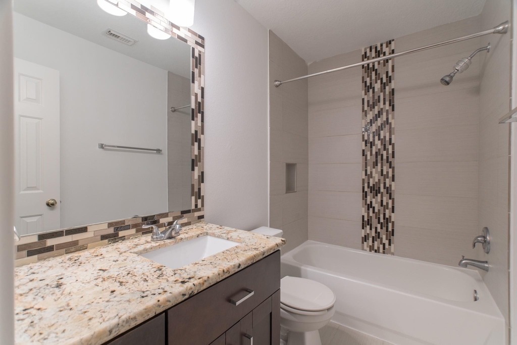 226 Blushwood Place - Photo 37