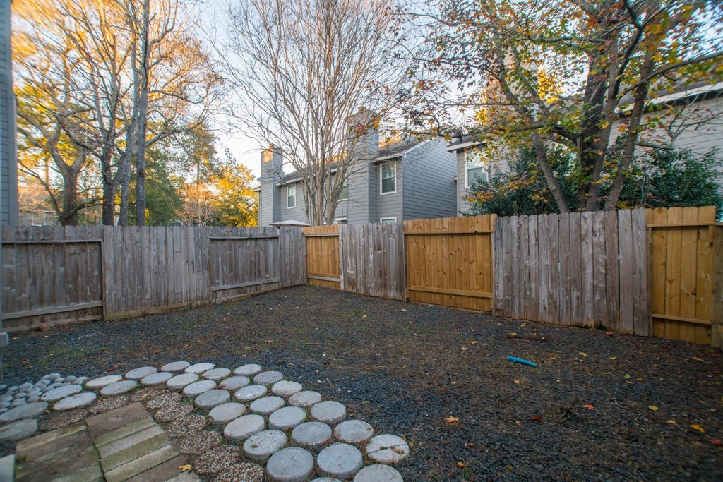 226 Blushwood Place - Photo 41