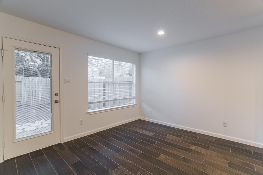 226 Blushwood Place - Photo 20