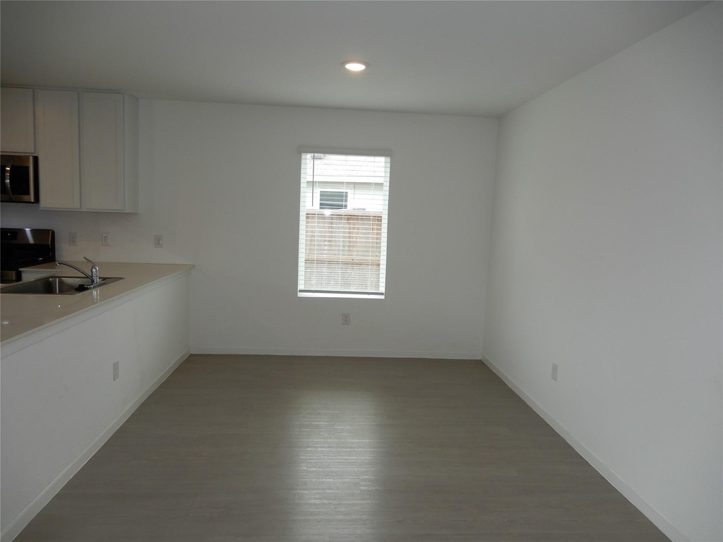 21102 Trivento Drive - Photo 5