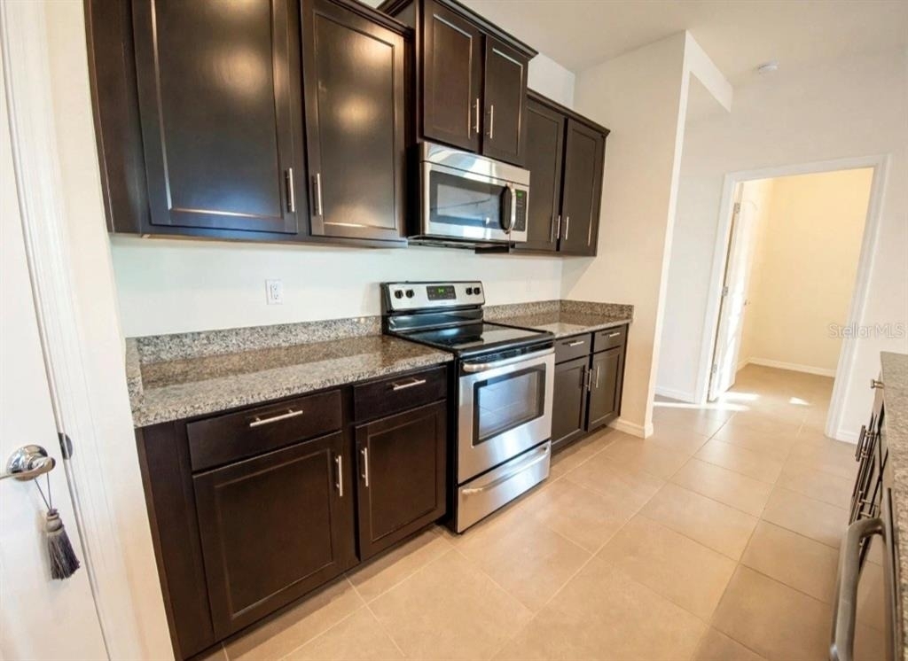 17589 Garsalaso Cir - Photo 8