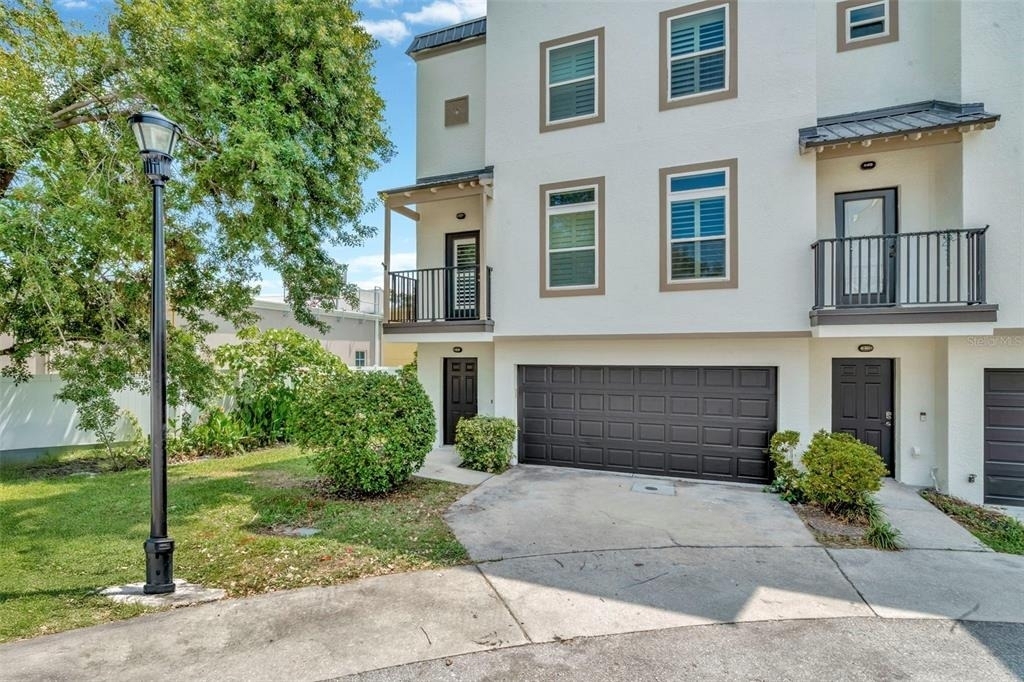 3213 Marcellus Circle - Photo 1