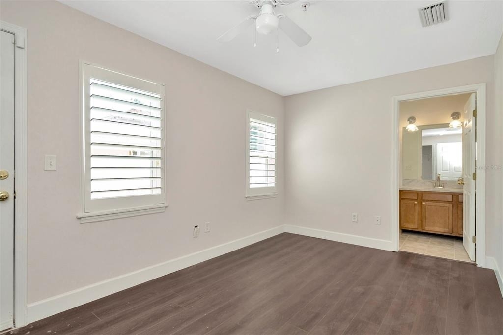 3213 Marcellus Circle - Photo 26