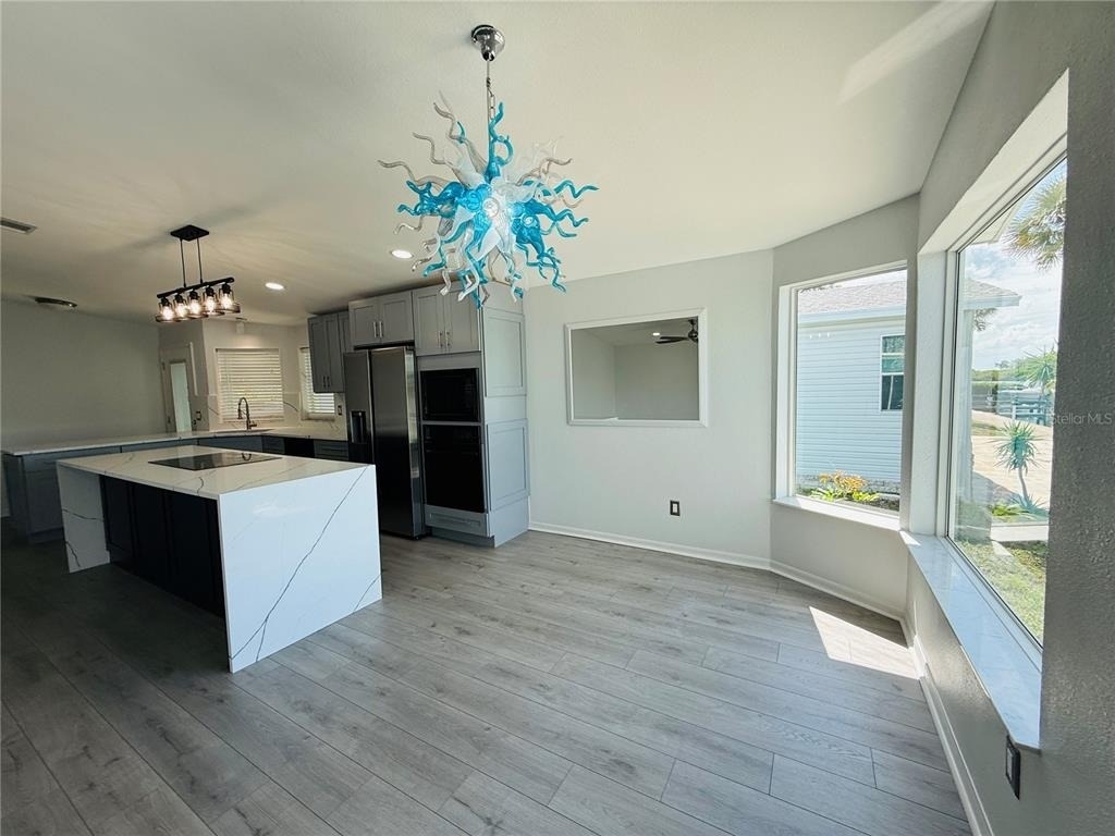 4851 W Gandy Boulevard - Photo 11