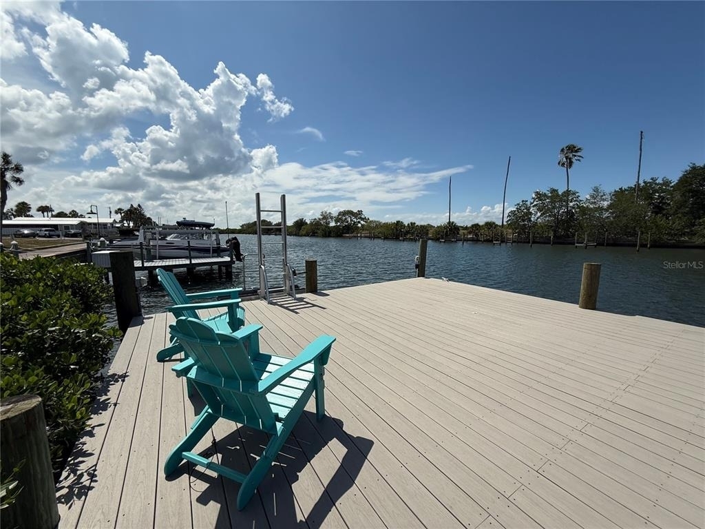 4851 W Gandy Boulevard - Photo 48