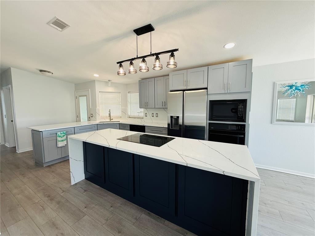 4851 W Gandy Boulevard - Photo 16