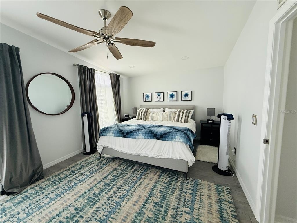 4851 W Gandy Boulevard - Photo 8
