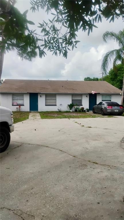 1011 57th Avenue Terrace E - Photo 2
