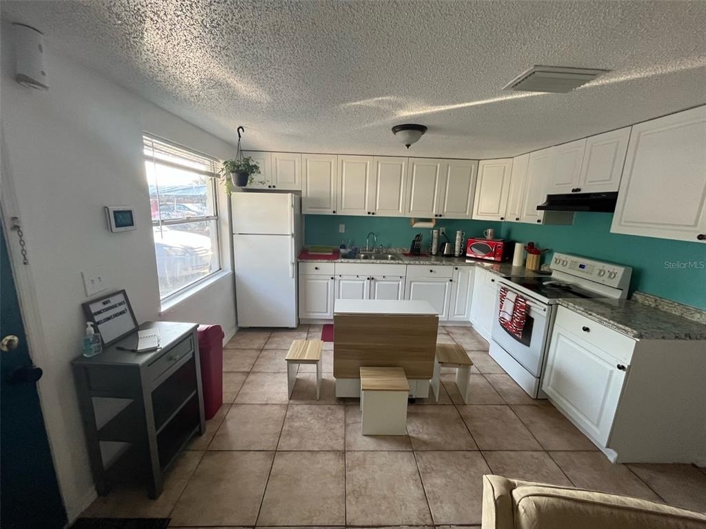 1011 57th Avenue Terrace E - Photo 10