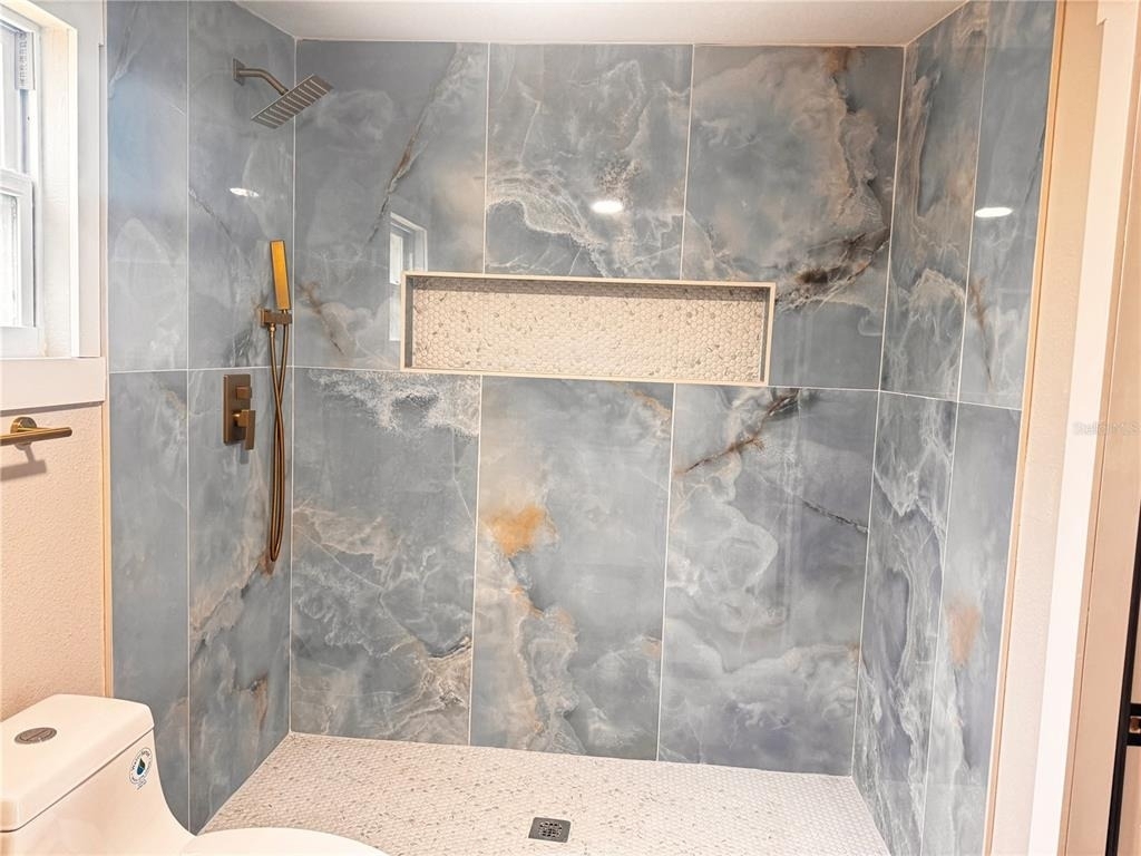 3205 E Shadowlawn Avenue - Photo 18