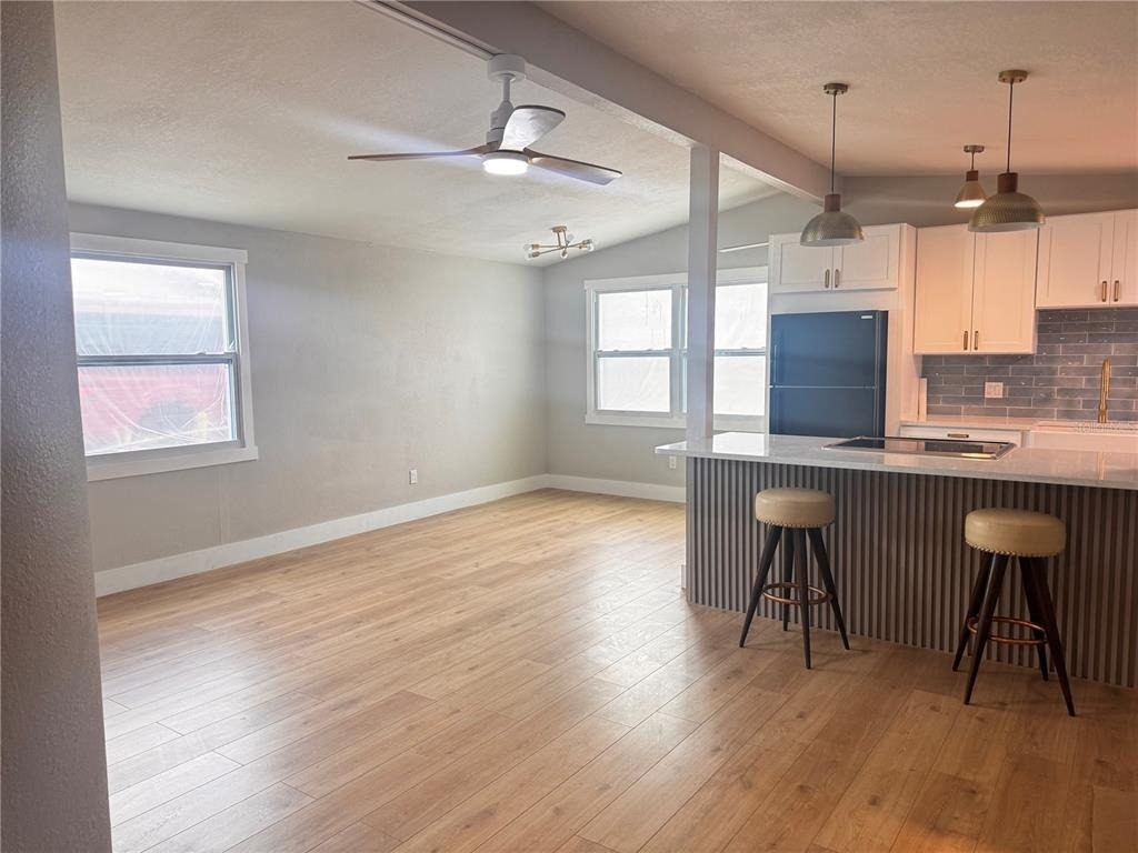 3205 E Shadowlawn Avenue - Photo 2
