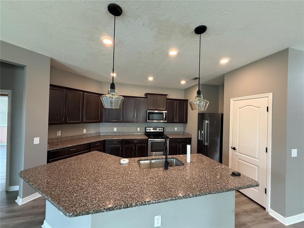 10638 Laguna Plains Drive - Photo 13