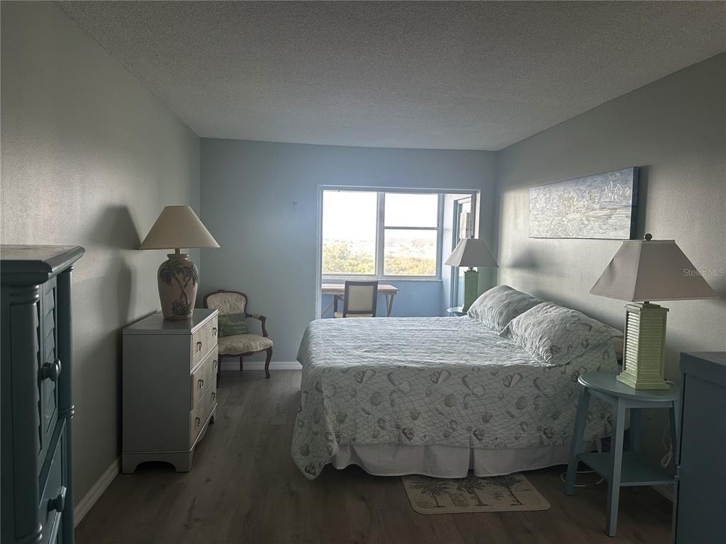 4725 Cove Circle - Photo 7