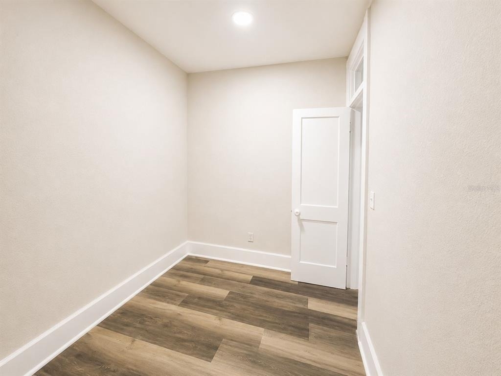 824 6th Street N - Photo 13