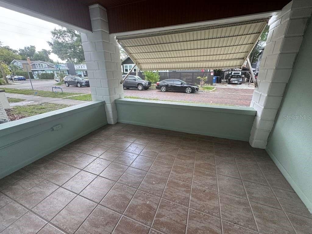 824 6th Street N - Photo 20