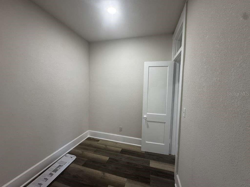 824 6th Street N - Photo 18